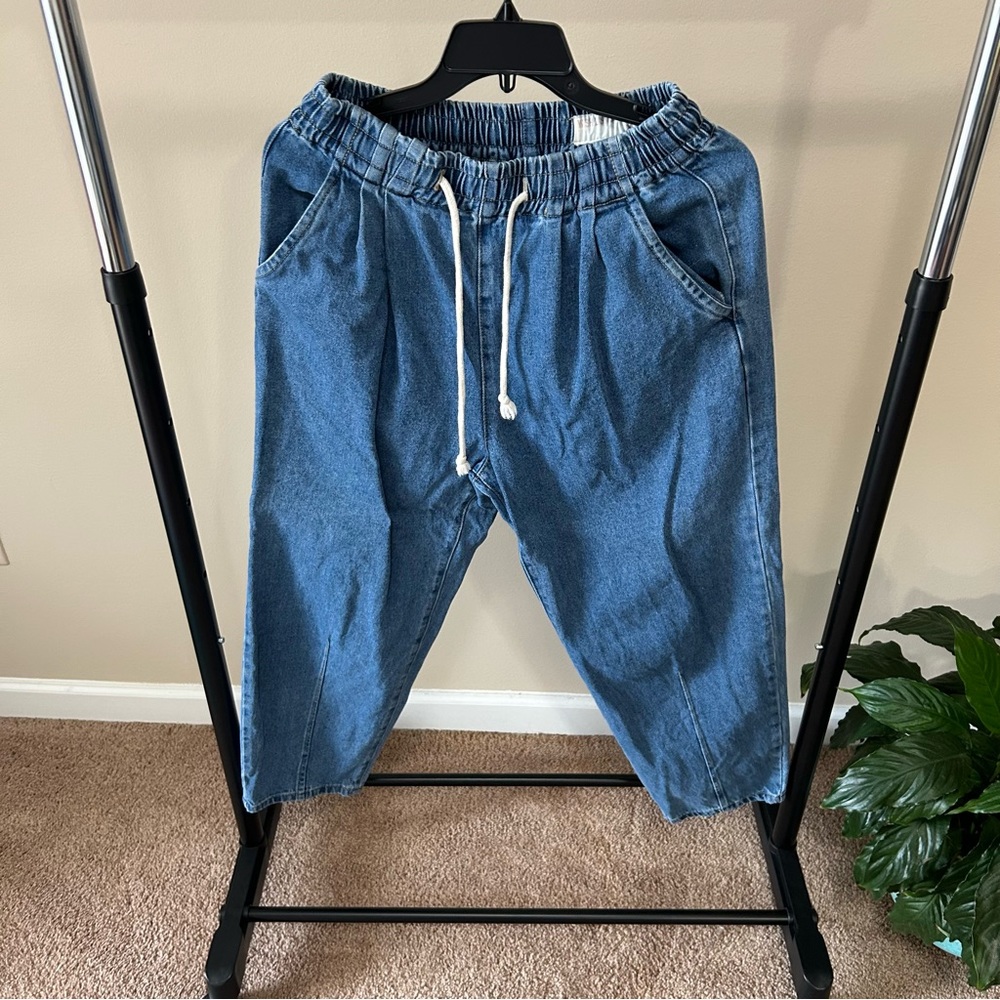 Vici Boyfriend Jeans. Size: Medium